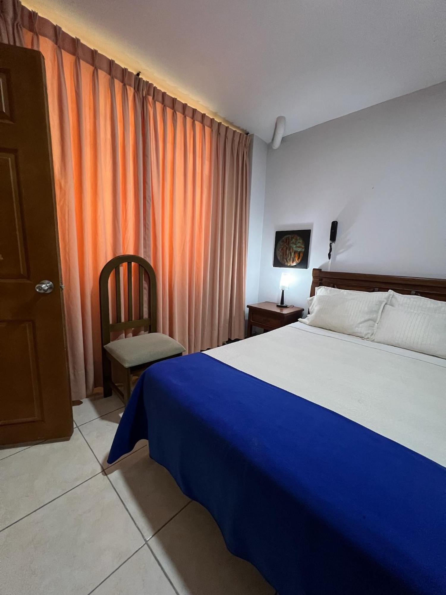 Hotel Armenia Centro Exteriör bild
